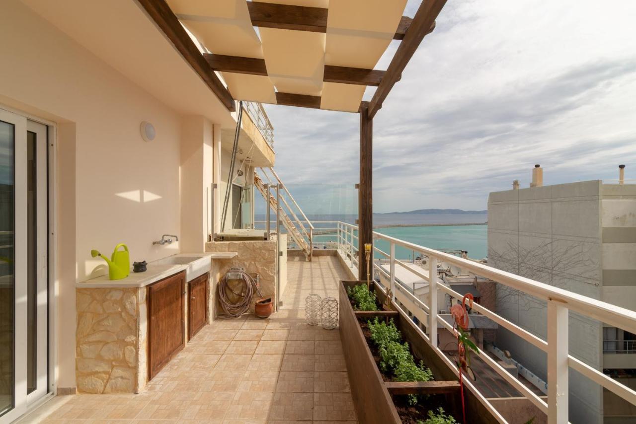 Penthouse Apartment In Downtown With Seaview 伊拉克利翁 外观 照片
