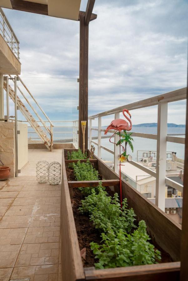 Penthouse Apartment In Downtown With Seaview 伊拉克利翁 外观 照片
