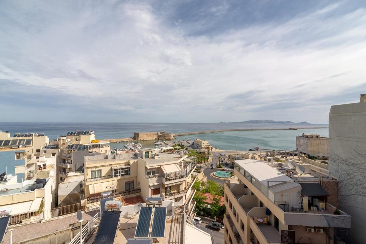 Penthouse Apartment In Downtown With Seaview 伊拉克利翁 外观 照片