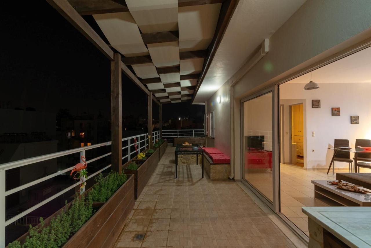 Penthouse Apartment In Downtown With Seaview 伊拉克利翁 外观 照片