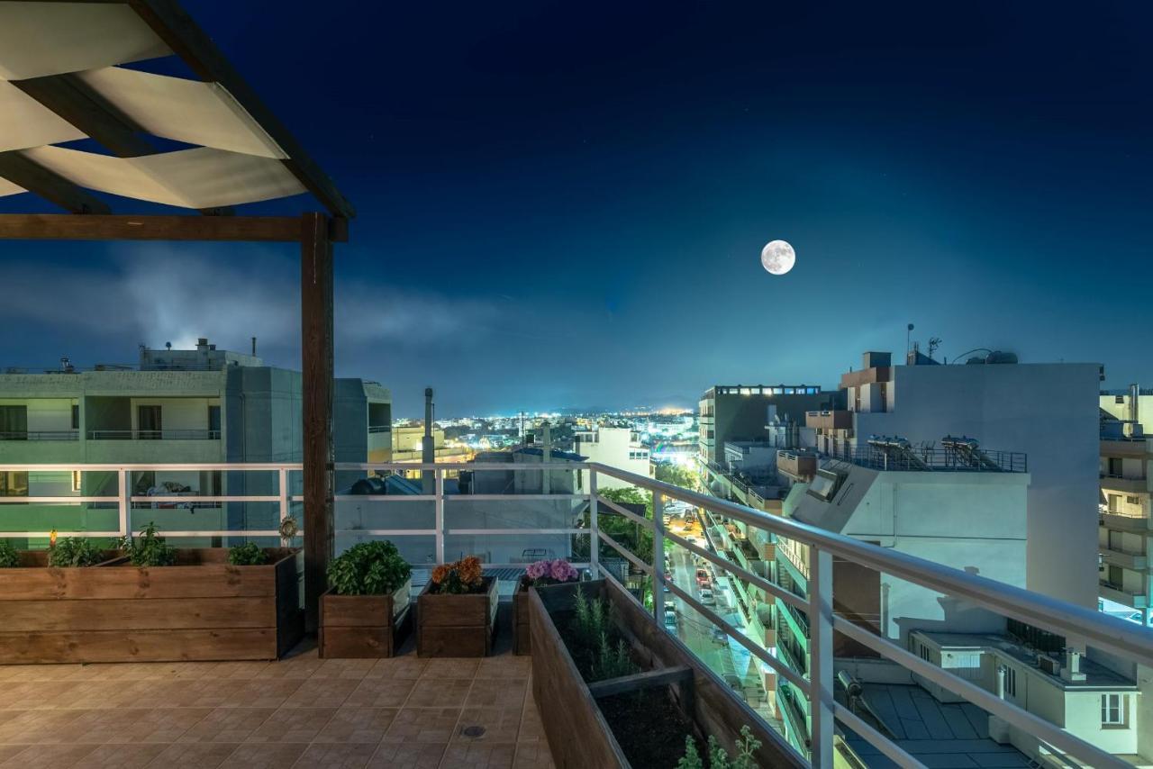 Penthouse Apartment In Downtown With Seaview 伊拉克利翁 外观 照片